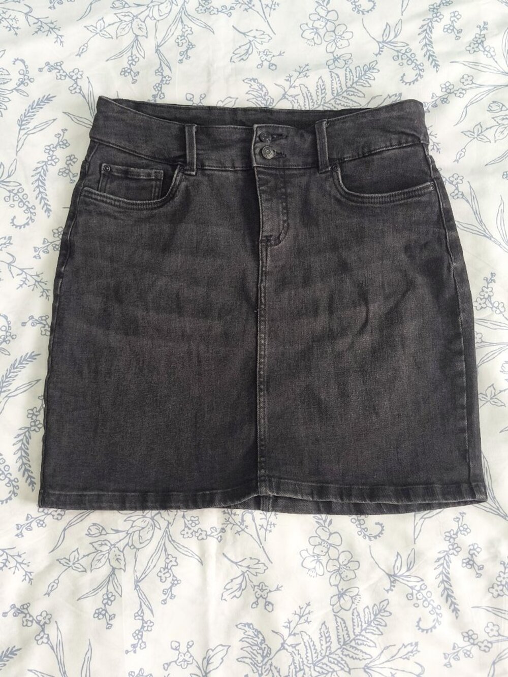 Denver Hayes Grey Denim Skirt